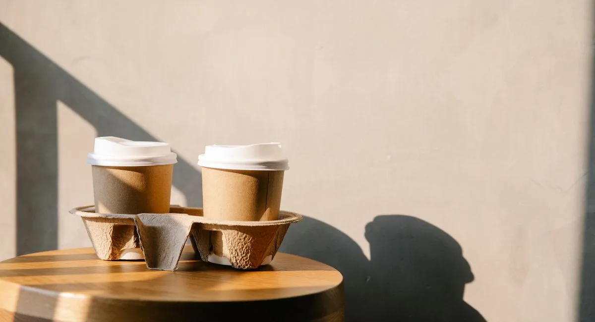 Cup Carriers: Formats, Kraft vs Molded Pulp, and Real-World Carry Tests